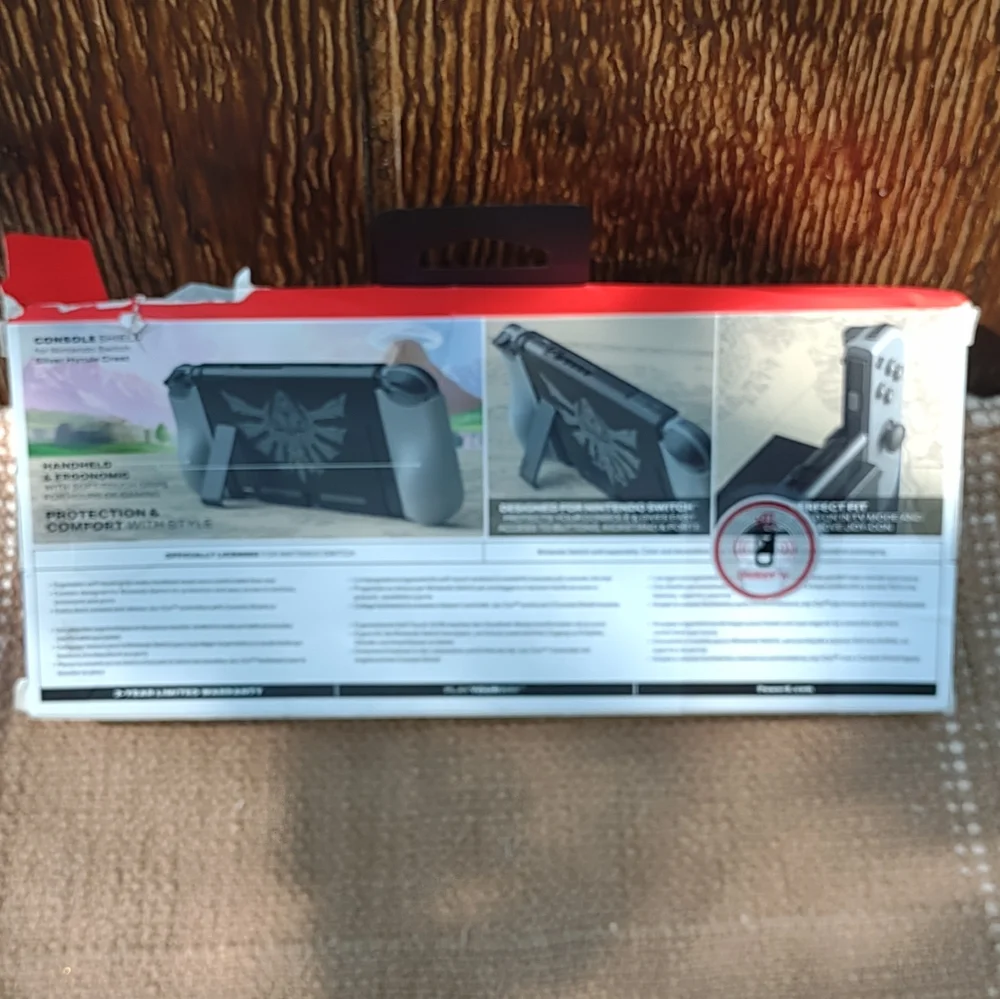 ZELDA Nintendo Switch Console Shield Silver Hyrule Crest Box Damage